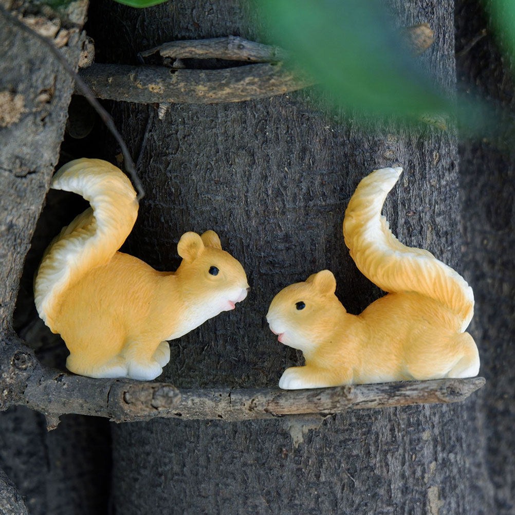 Succulent Arrangement Mini - 4Pcs Realistic Mini Resin Squirrel Statues